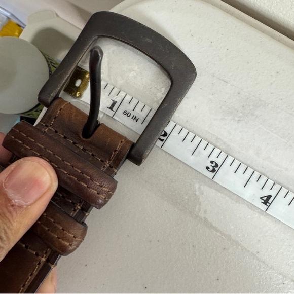 Classic Distressed Look Genuine Leather Brown Belt Size 40 - Picture 9 of 11